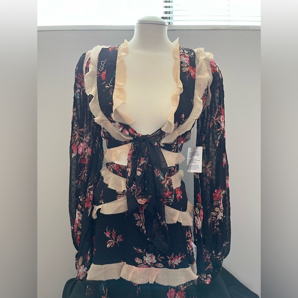 Matching top and bottom ruffle set - Picture 5 of 7